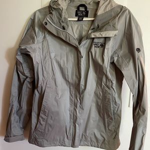 Mountain hardwear women’s rain coat